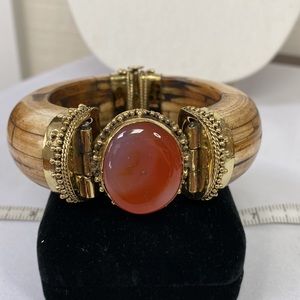 Beautiful bone and amber style milky stone bracelet